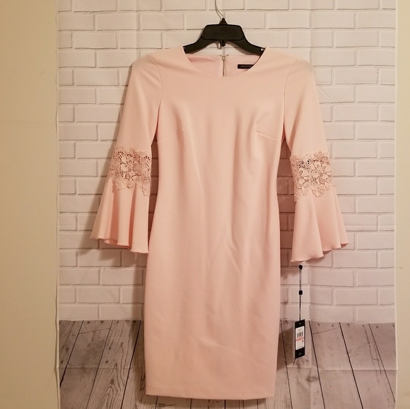 tommy trifold wallet